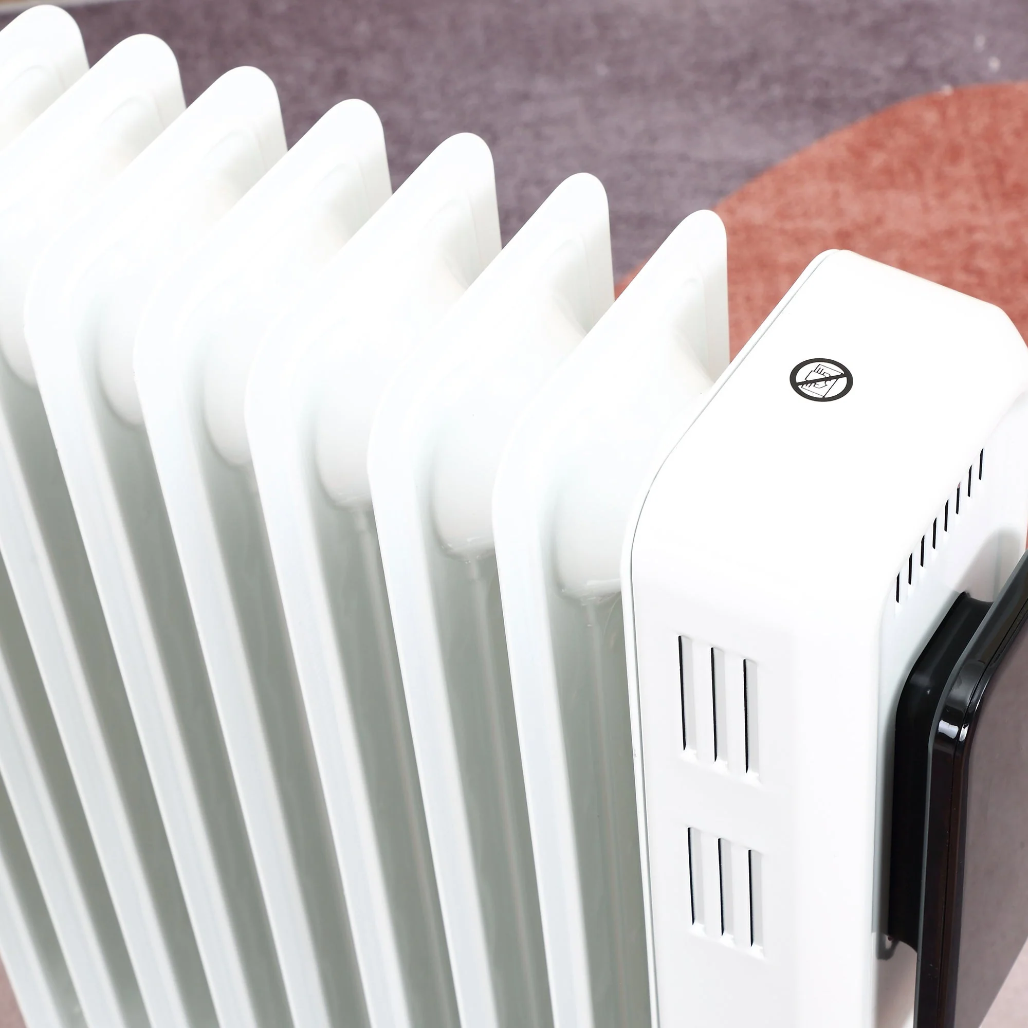 2180W 9 Fin Adjustable Oil Filled Radiator With Timer White - Image 8