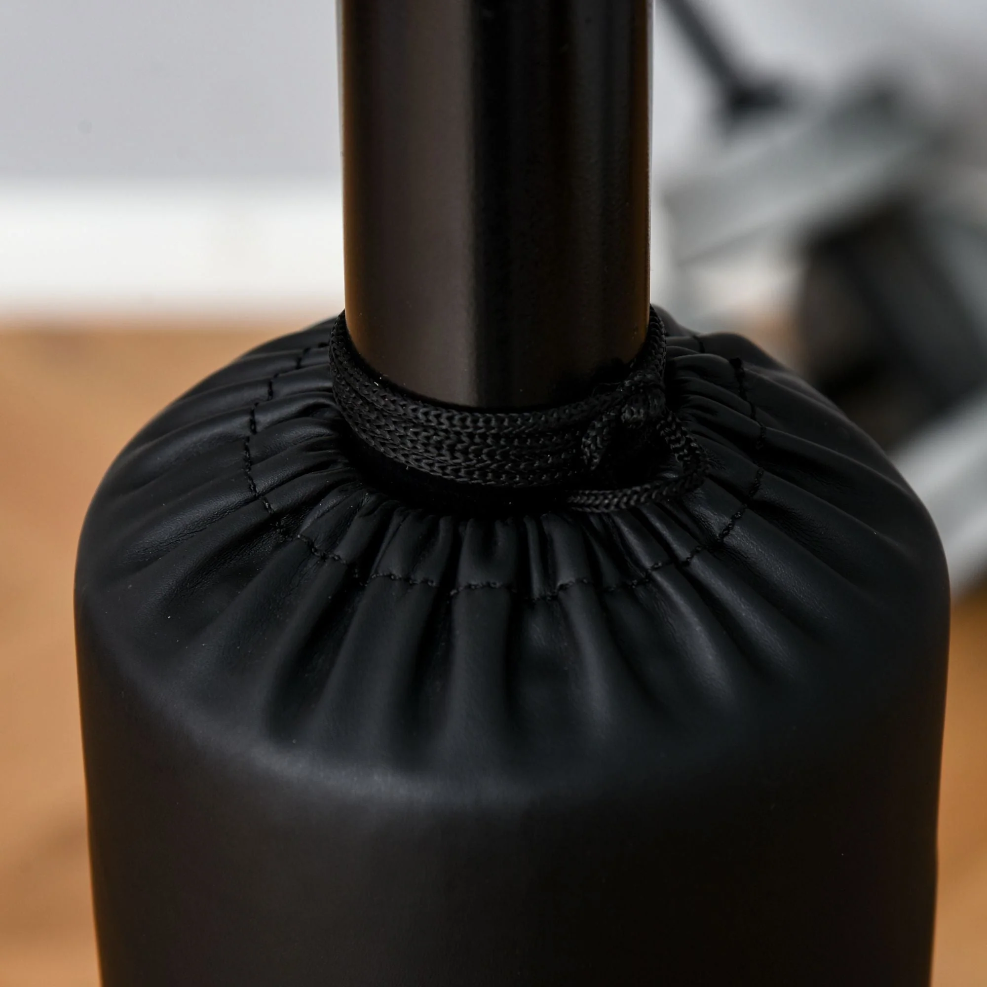 3-in-1 Freestanding Boxing Punching Bag Stand with 2 Speed Balls - Image 9