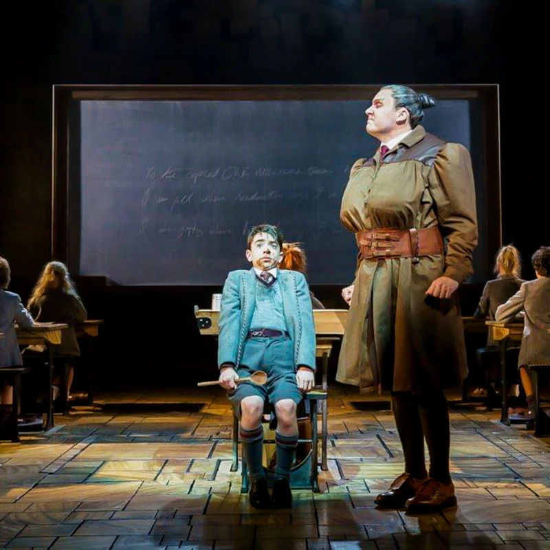 4 Star Overnight Stay and Theatre - Gift Experience for Two - Image 3