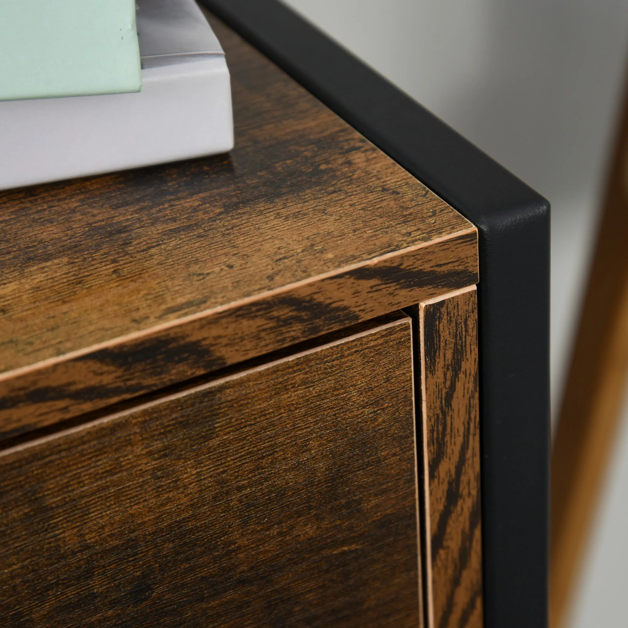 Bedroom Chest of Drawers - Image 9