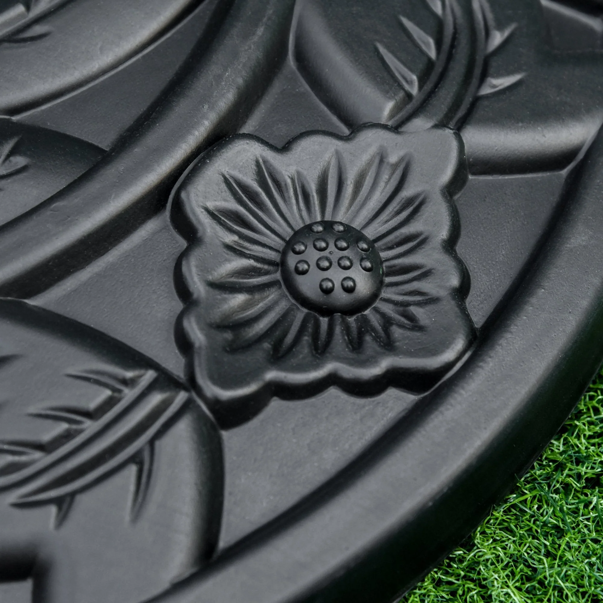 Half Round Parasol Base - Image 7