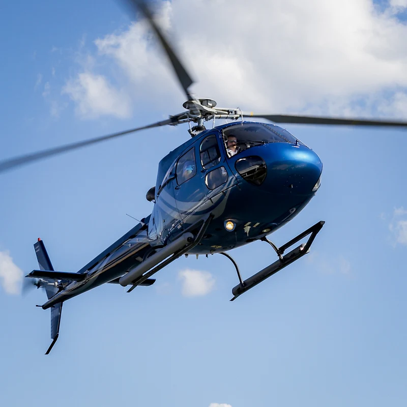 Helicopter Buzz - Gift Experience for Two - Image 2