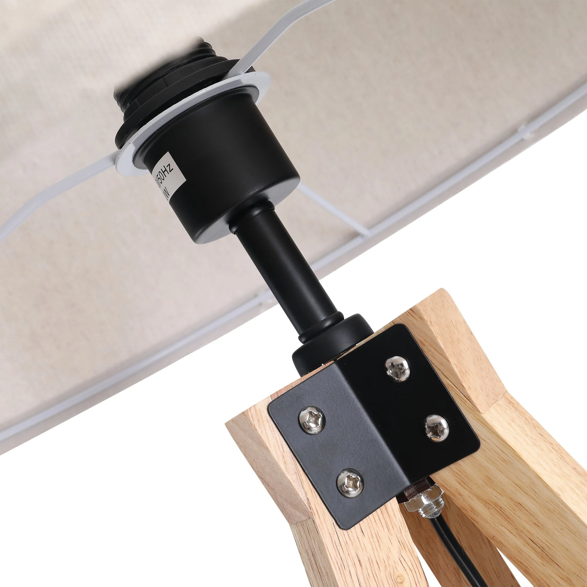 Homcom 5Ft Elegant Wood Tripod Floor Lamp Free Standing E27 Bulb Lamp Versatile Use For Home Office - Beige - Image 7
