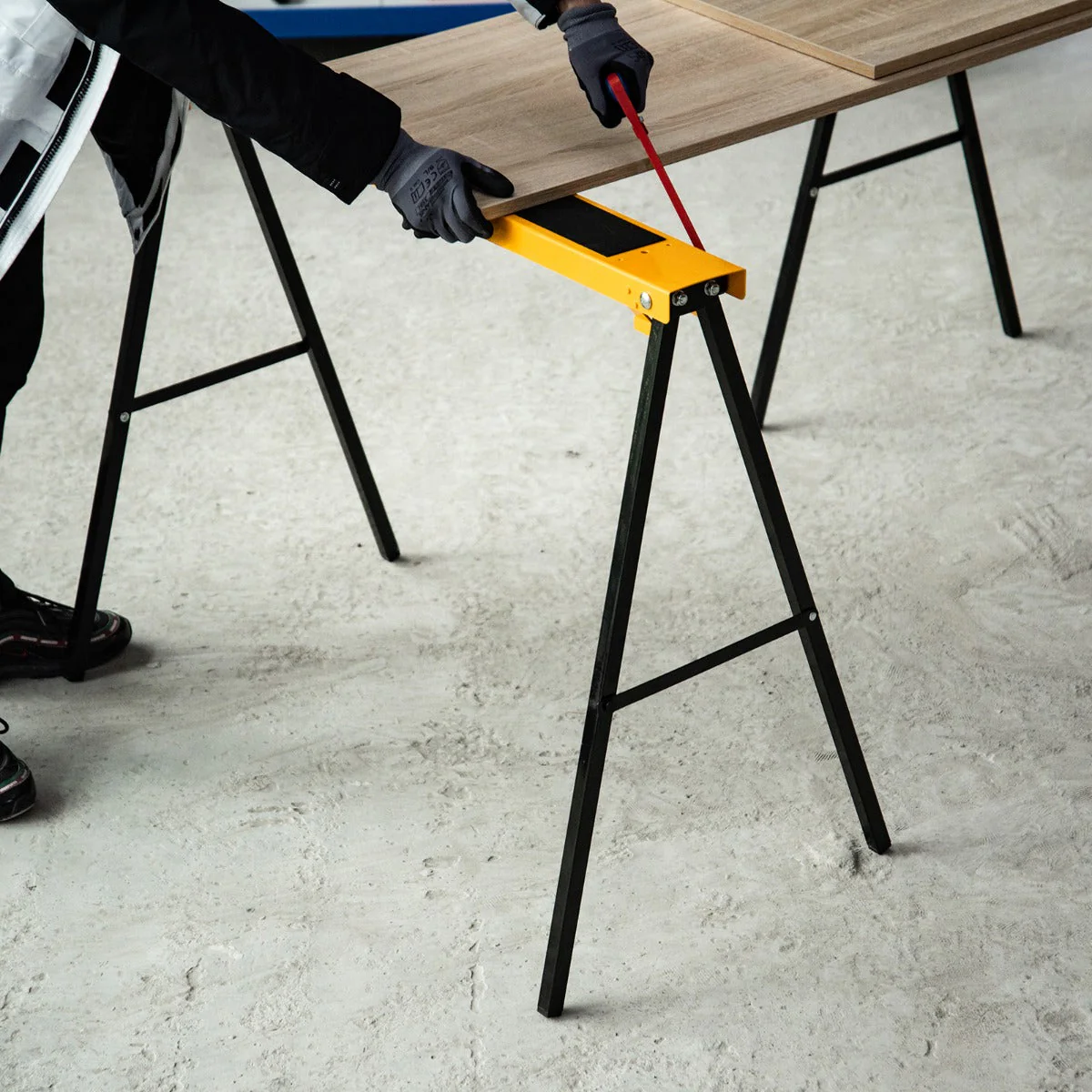 Homcom Steel Non-Slip 2-Peice Saw Horse Black/Yellow - Image 9
