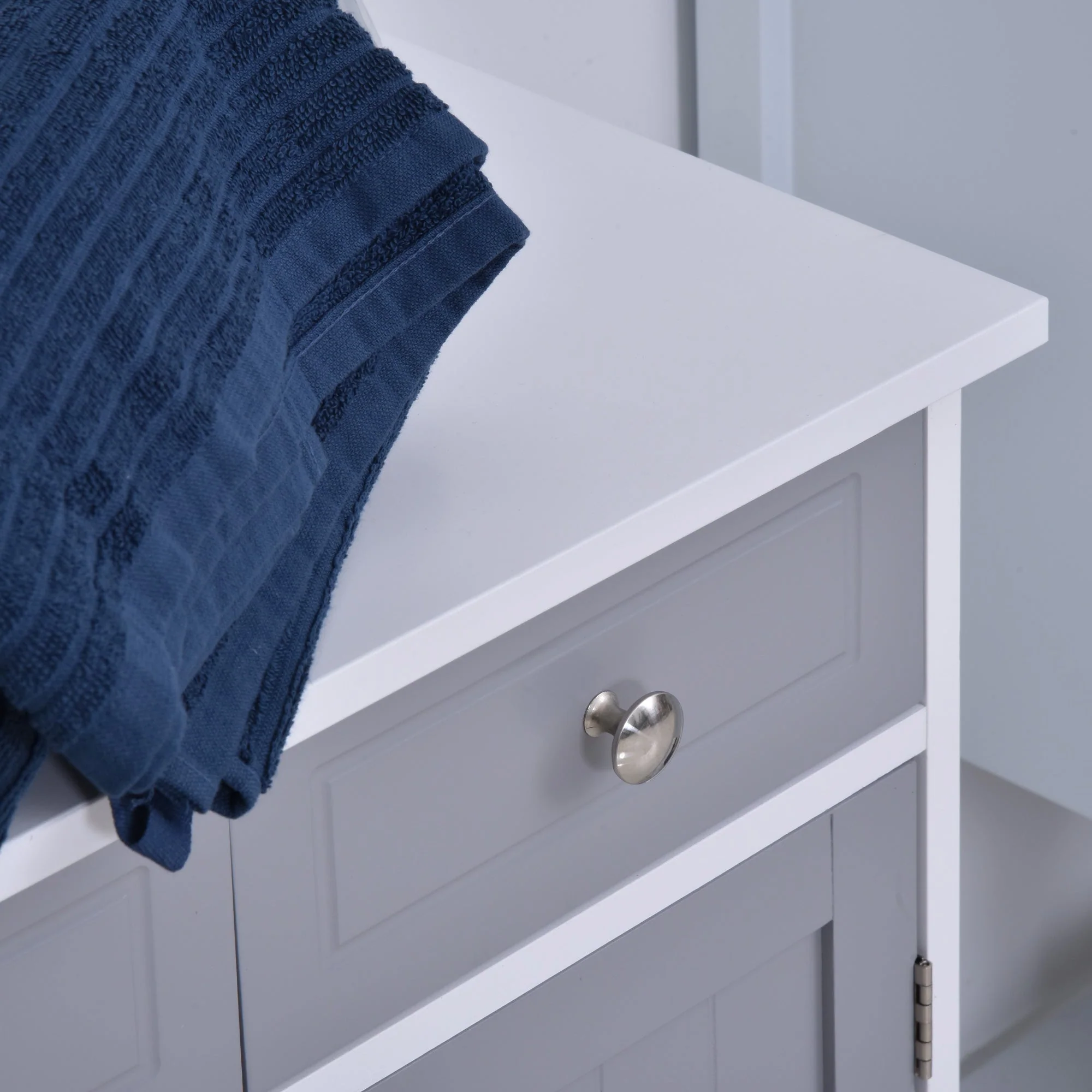 Kleankin 75X60cm Freestanding Bathroom Storage Cabinet Unit W/ 2 Drawers Cupboard Adjustable Shelf Metal Handles Traditional Style Grey White - Image 8