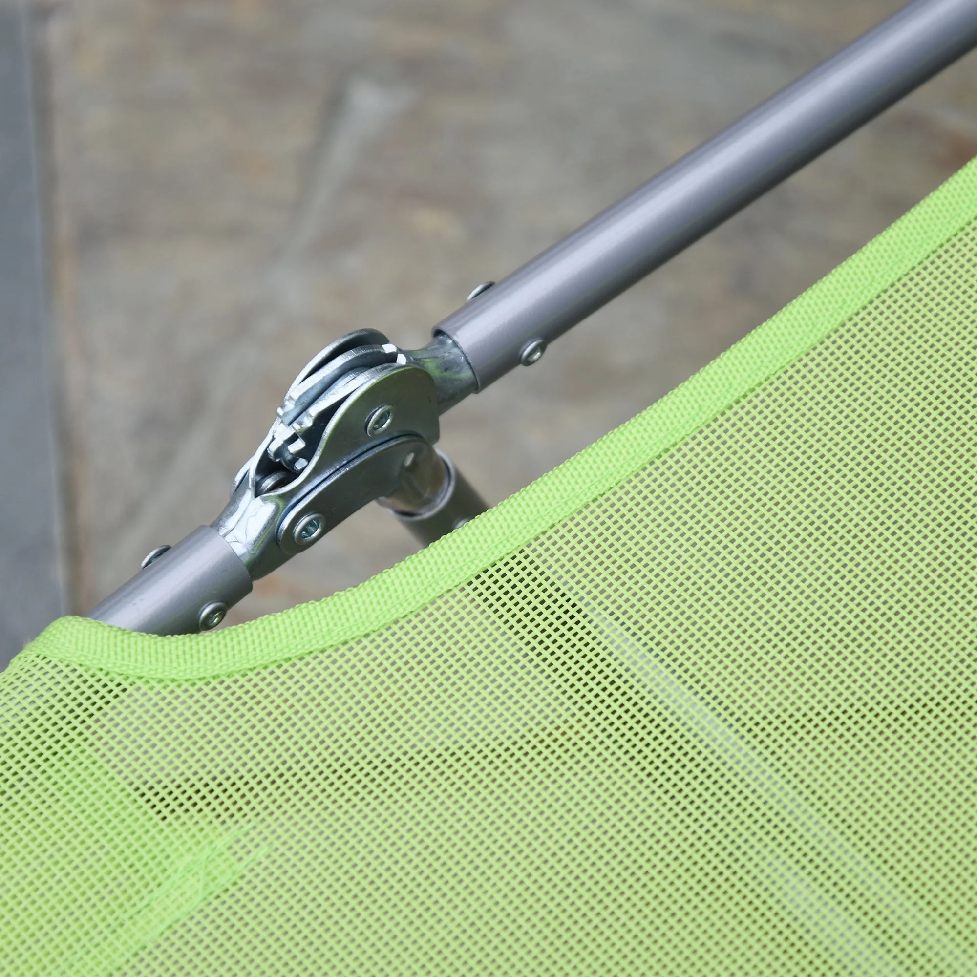 Outdoor Foldable Sun Lounger - Image 8