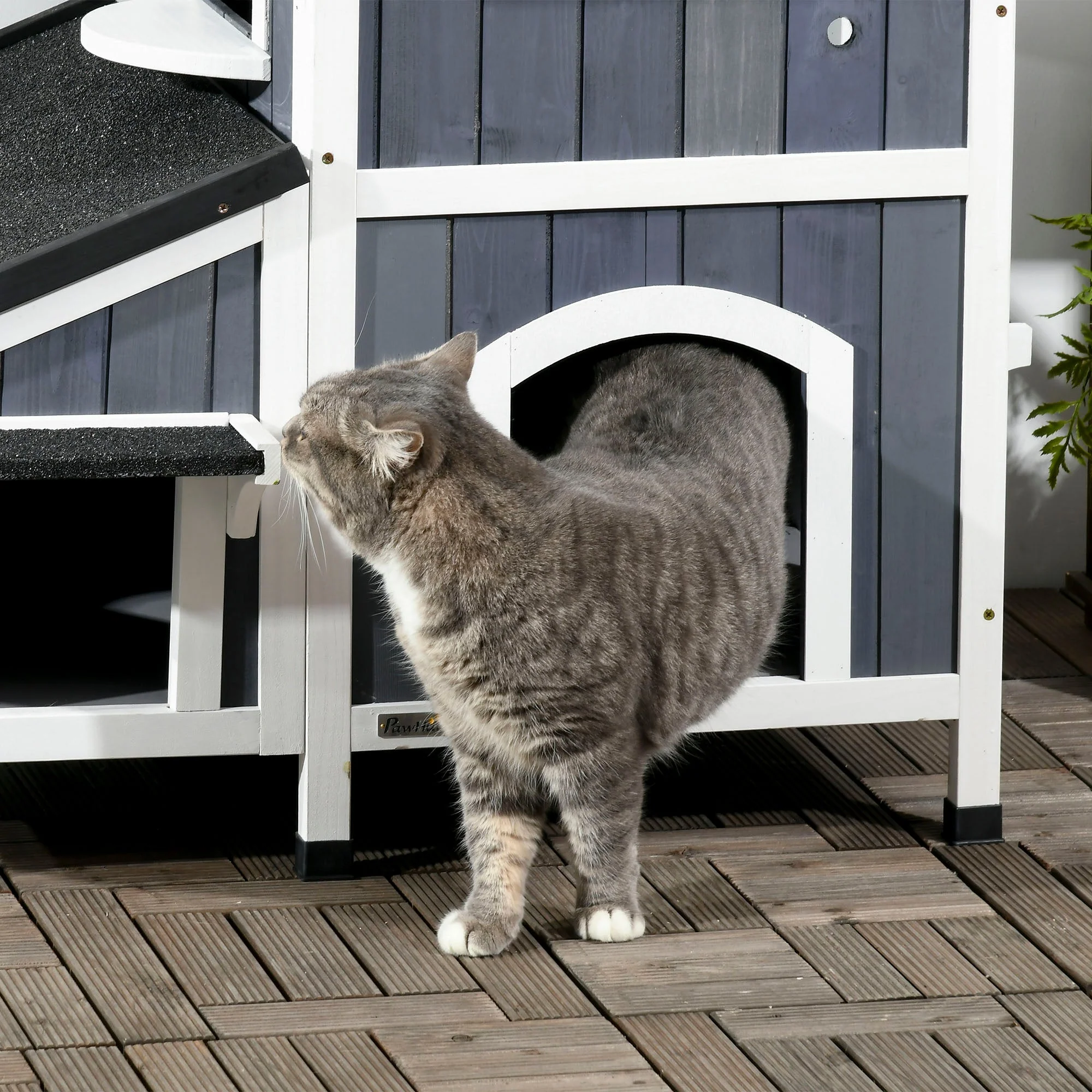 PawHut Wooden Outdoor Cat House with Flower Pot - Image 7