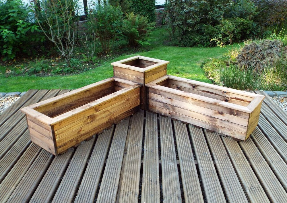 Scandinavian Redwood Garden Corner Planter by Charles Taylor - Image 2