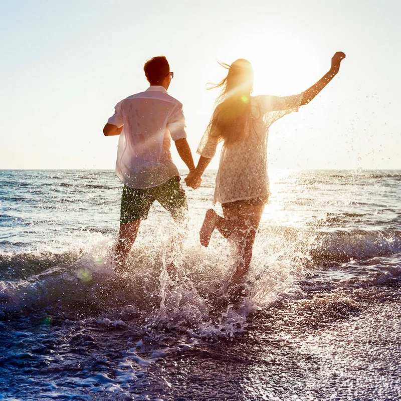 Traditional Seaside Escape - Gift Experience for Two - Image 3