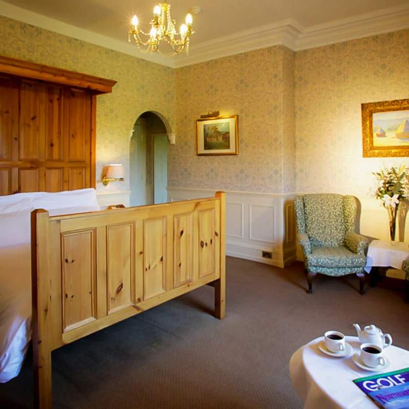 Two Night Getaway - Gift Experience for Two - Image 4