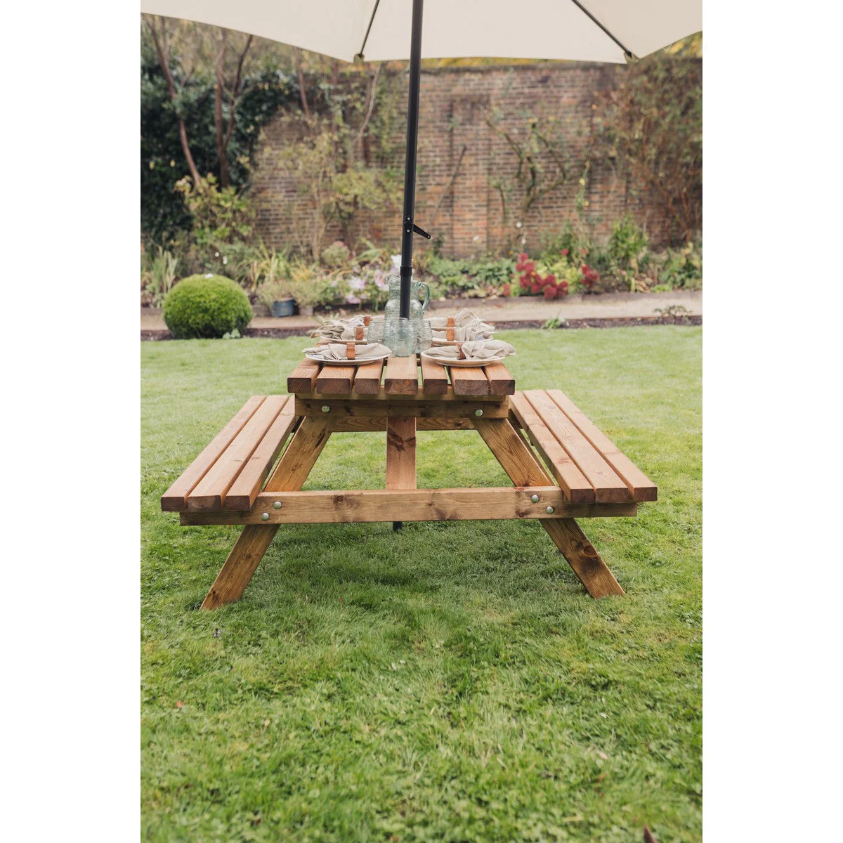 Valley Garden Picnic Table by Churnet Valley - 4 Seats - VPT103 - Image 4
