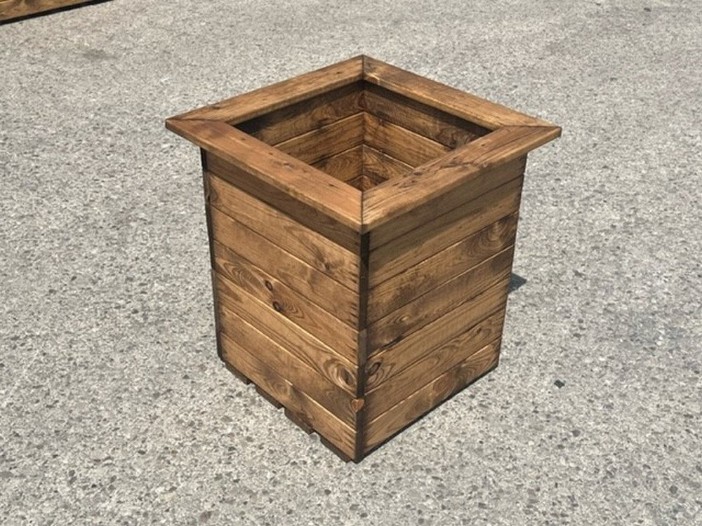 Windsor Garden Planter by Charles Taylor